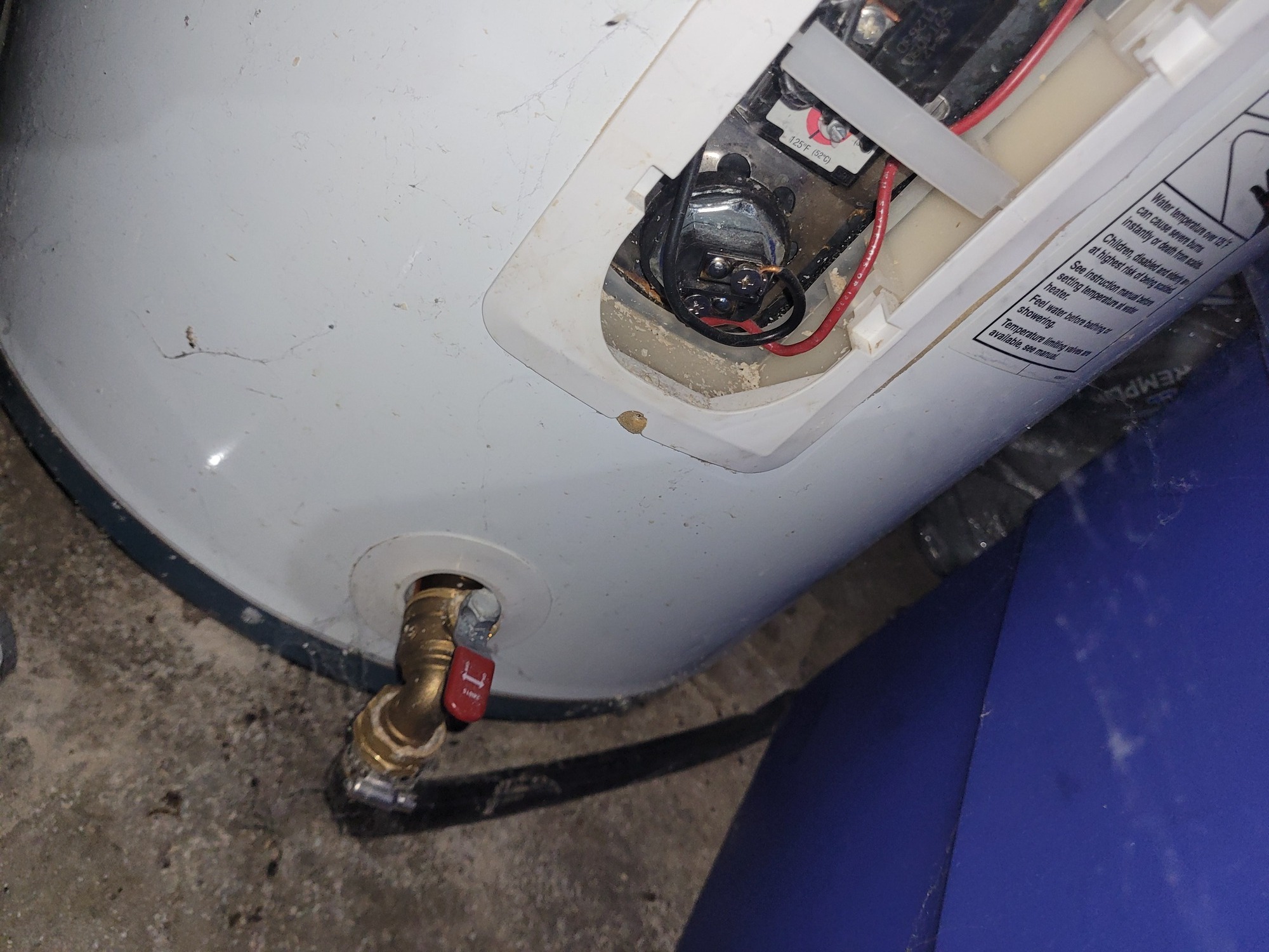 Water heater element replacement — Greenwood